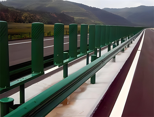 抚顺三波护栏板在高速公路的应用